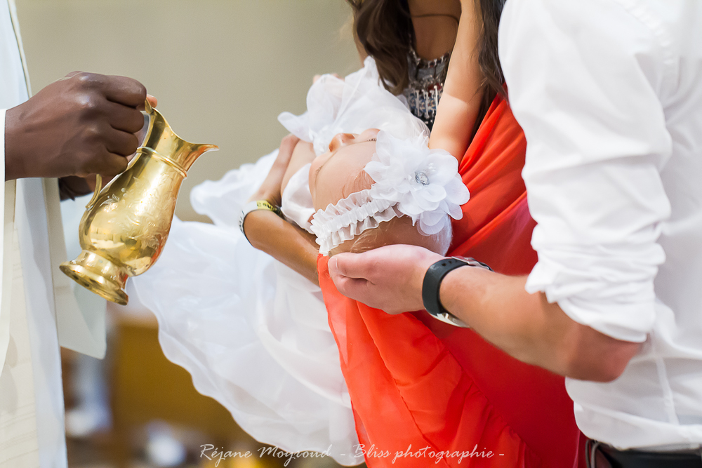 photographe baptême mariage couple love famille enfance bébé nourrisson grossesse montpellier nimes lunel mauguio valergues-32